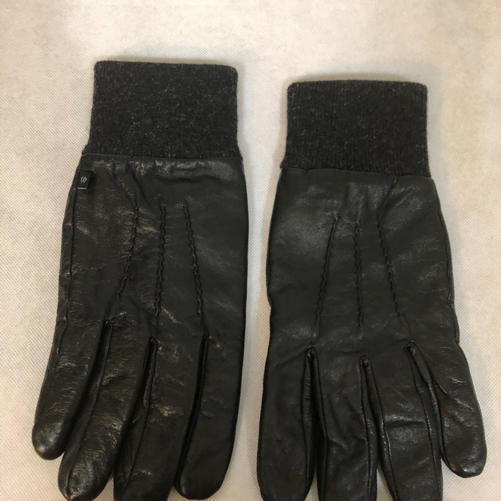 Express Men, Gloves,  Size large/ Extra large